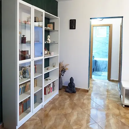 Casa Cartilor - House Of Book's Appartement Boekarest